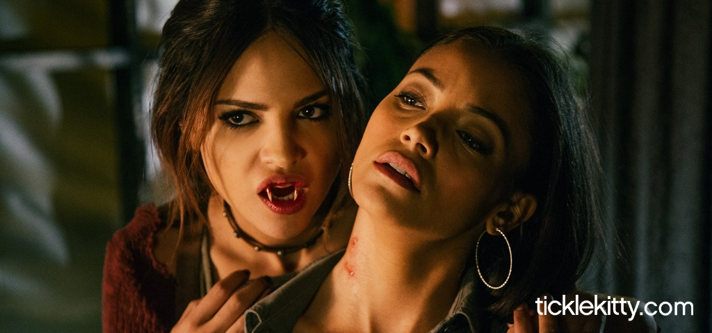 11 Sexy Halloween Movies That’ll Make You Horny 11 Sexy Halloween Movies that'll Make You Horny